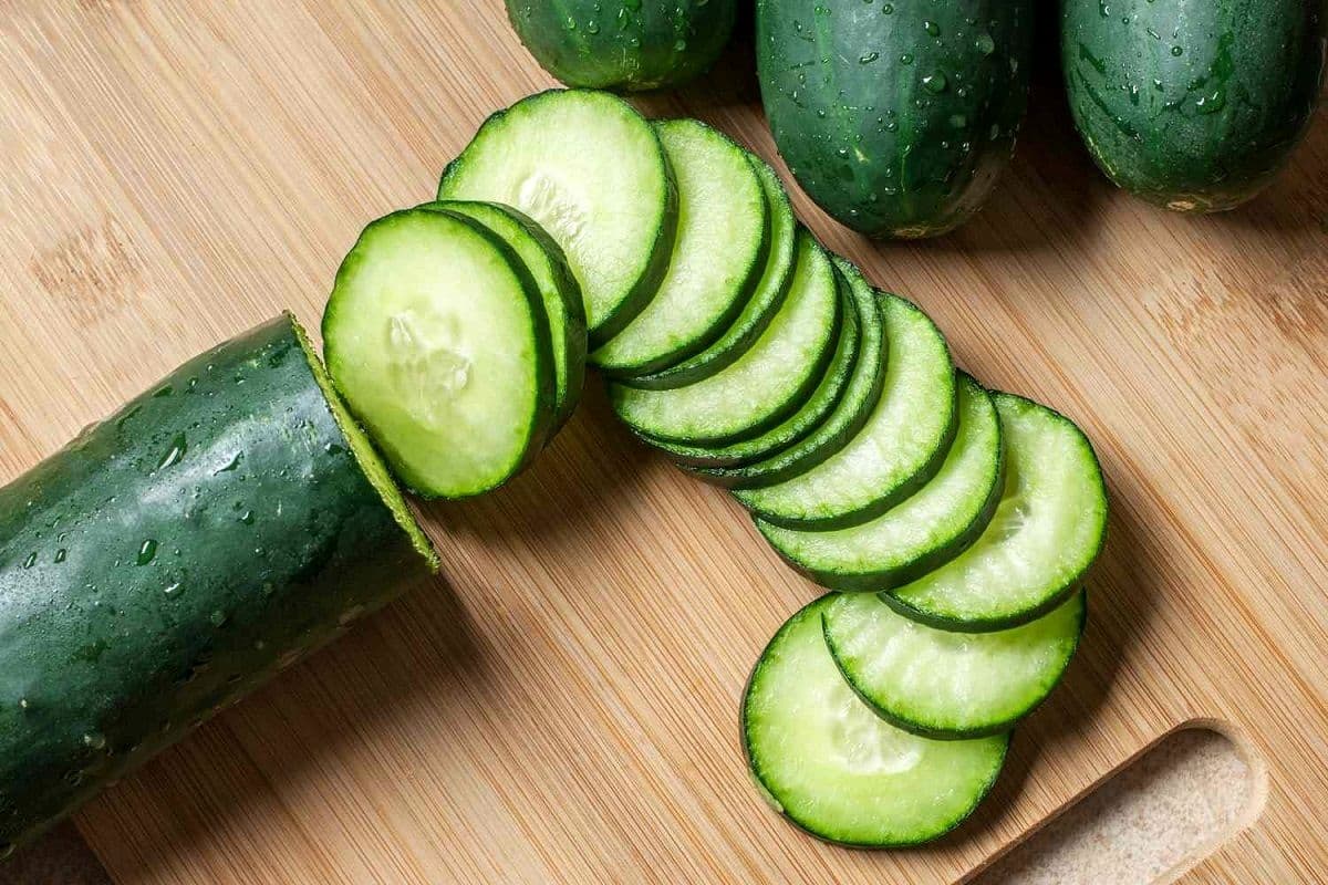 خواص شگفت‌انگیز خیار؛ از پوست تا دانه